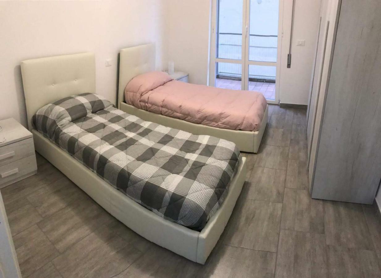 M&Y S House Vicino Alle Spiagge Lavagna Ngoại thất bức ảnh
